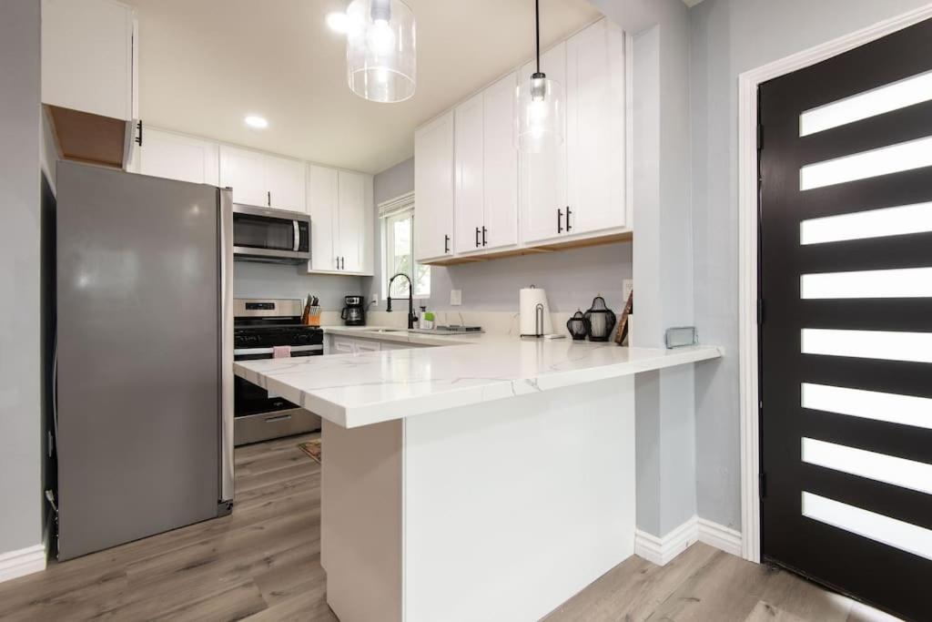 Apartamento Lovely 3bedroom With Free Parking On Premise