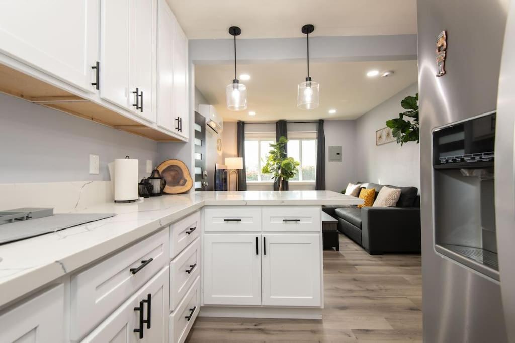 Lovely 3bedroom With Free Parking On Premise Apartamento