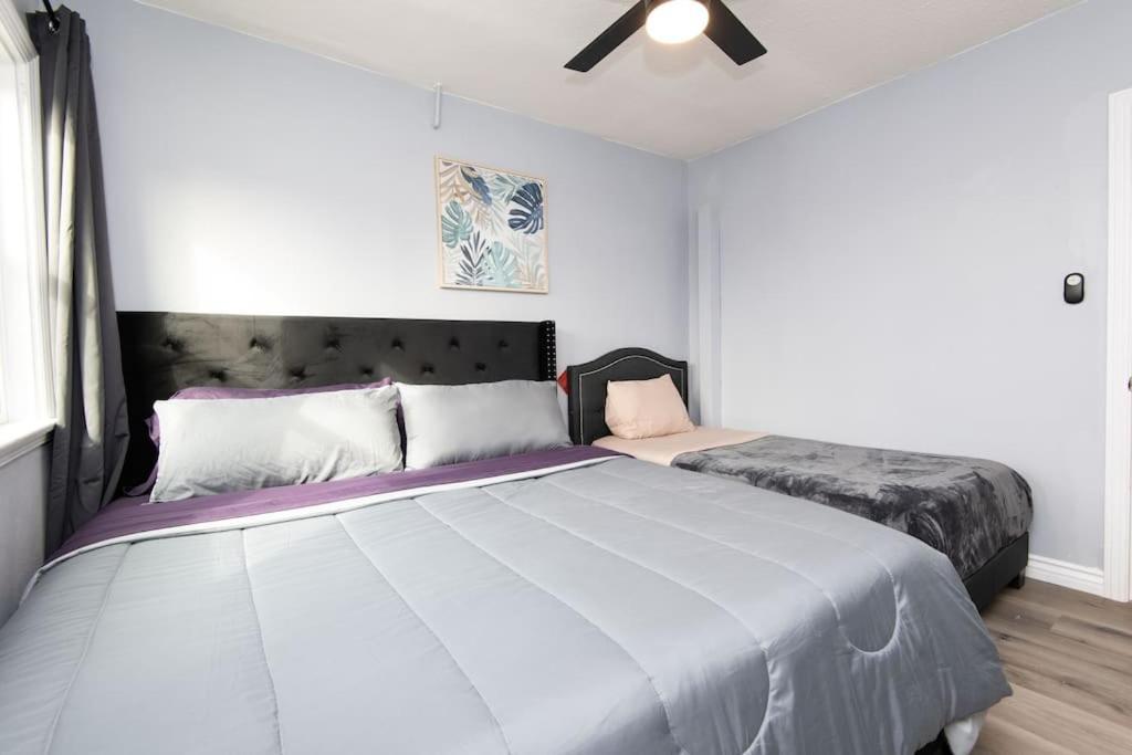 Lovely 3bedroom With Free Parking On Premise